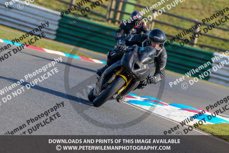 PJM Wedding Photography;enduro digital images;event digital images;eventdigitalimages;mallory park;mallory park photographs;mallory park trackday;mallory park trackday photographs;no limits trackdays;peter wileman photography;racing digital images;trackday digital images;trackday photos